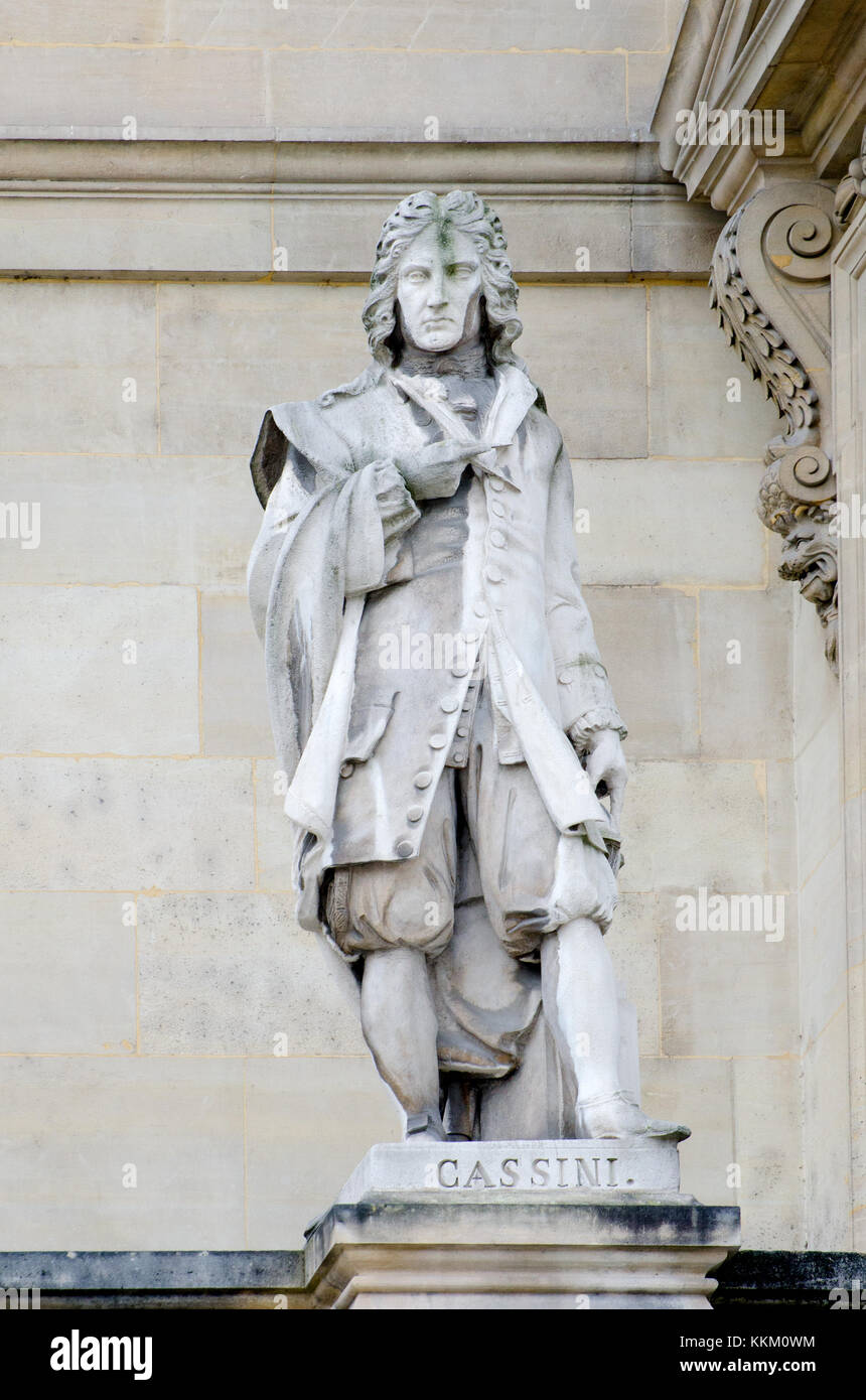 Paris, Frankreich. Palais du Louvre. Statue im Cour Napoleon: César-Fran çois Cassini de Thury (1714-1784) auch als Cassini III oder Cassini de Thur Stockfoto