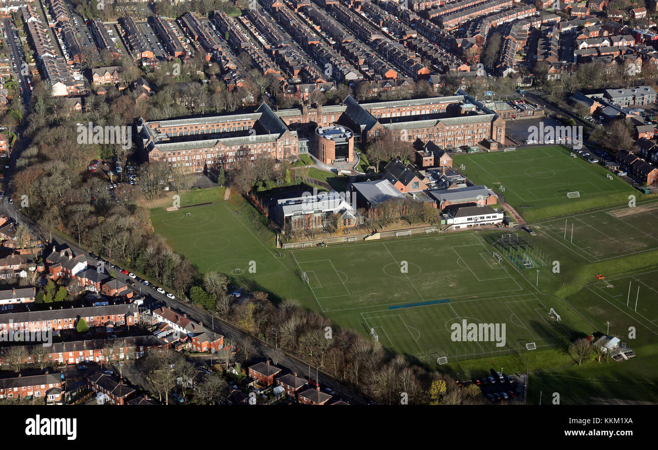 Luftaufnahme von Bolton School, Großbritannien Stockfoto