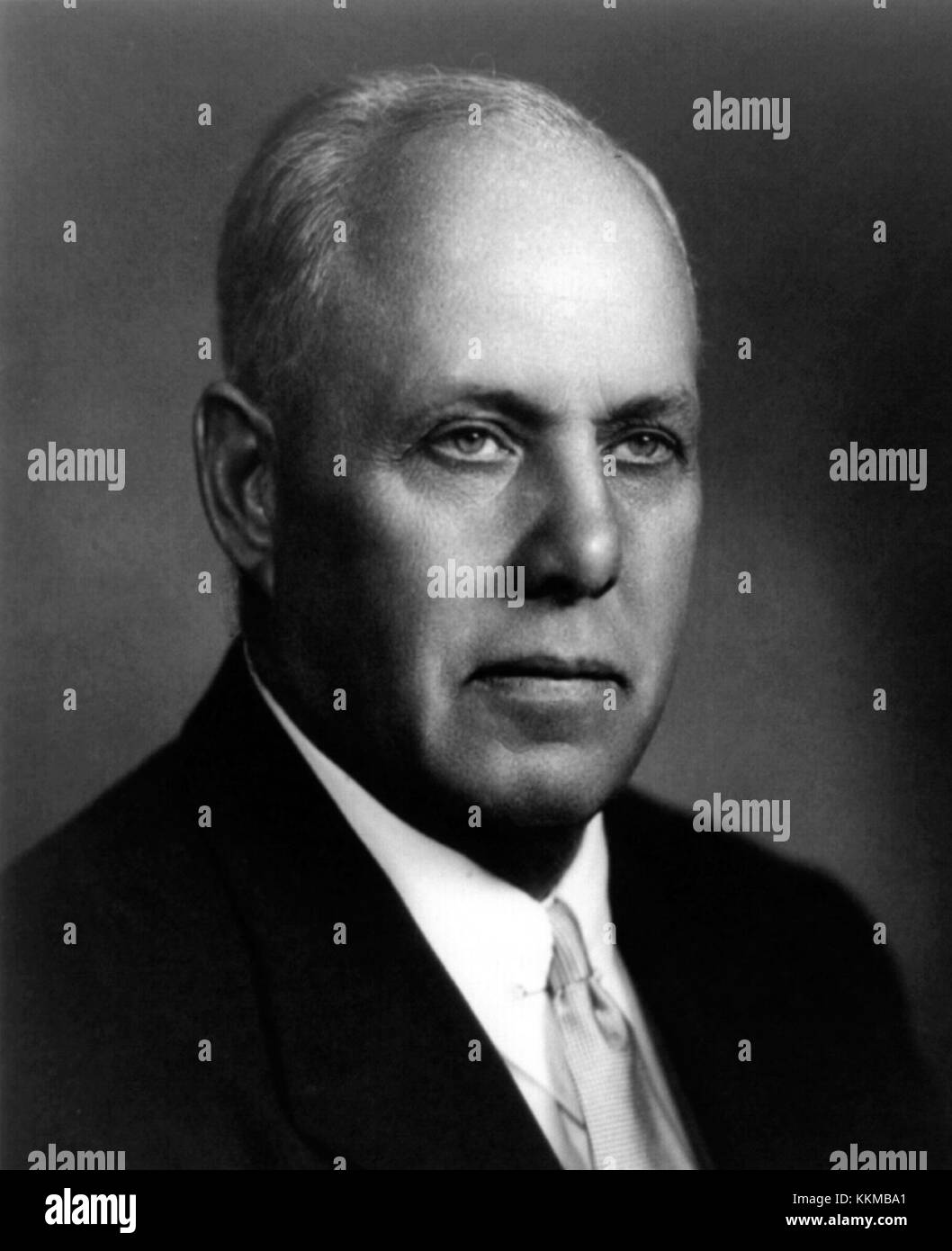 George Meany war ein amerikanischer Gewerkschaftsführer und von 1955 bis 1979 Präsident des AFL-CIO. Er spielte eine zentrale Rolle bei der Gestaltung der Arbeitsrechte und -Politik in den Vereinigten Staaten Mitte des 20. Jahrhunderts. Stockfoto