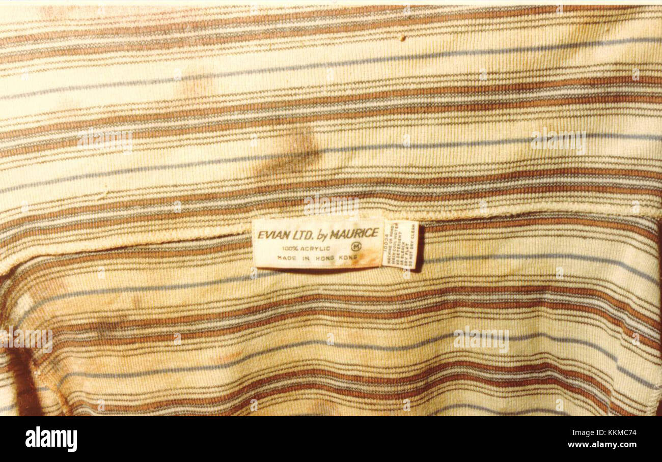 Das Middlesex County Jane Doe Shirt ist eine Referenz auf ein Beweisstück in einer strafrechtlichen Ermittlung. Es handelt sich um einen Fall, in dem eine nicht identifizierte Person im Middlesex County involviert ist. Stockfoto