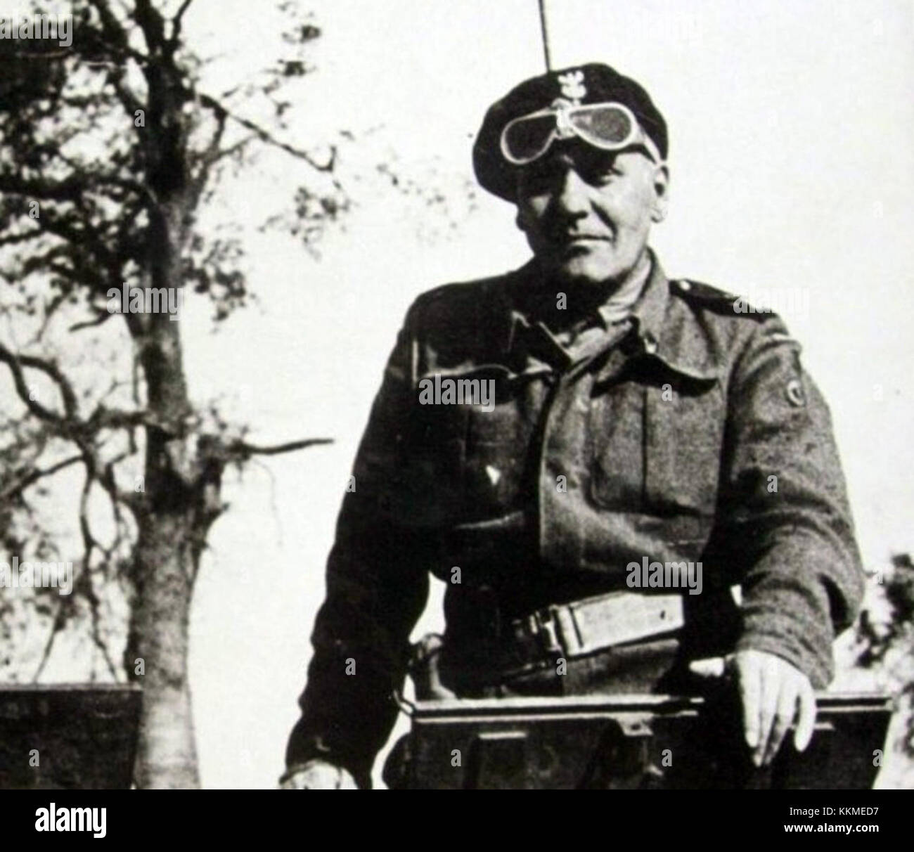 Stanislaw Maczek war ein polnischer General und einer der bestdekorierten Militärführer in der polnischen Geschichte. Er ist bekannt für seine Rolle in der 1. Polnischen Panzerdivision während des Zweiten Weltkriegs, die maßgeblich zur Befreiung Frankreichs beitrug. Stockfoto