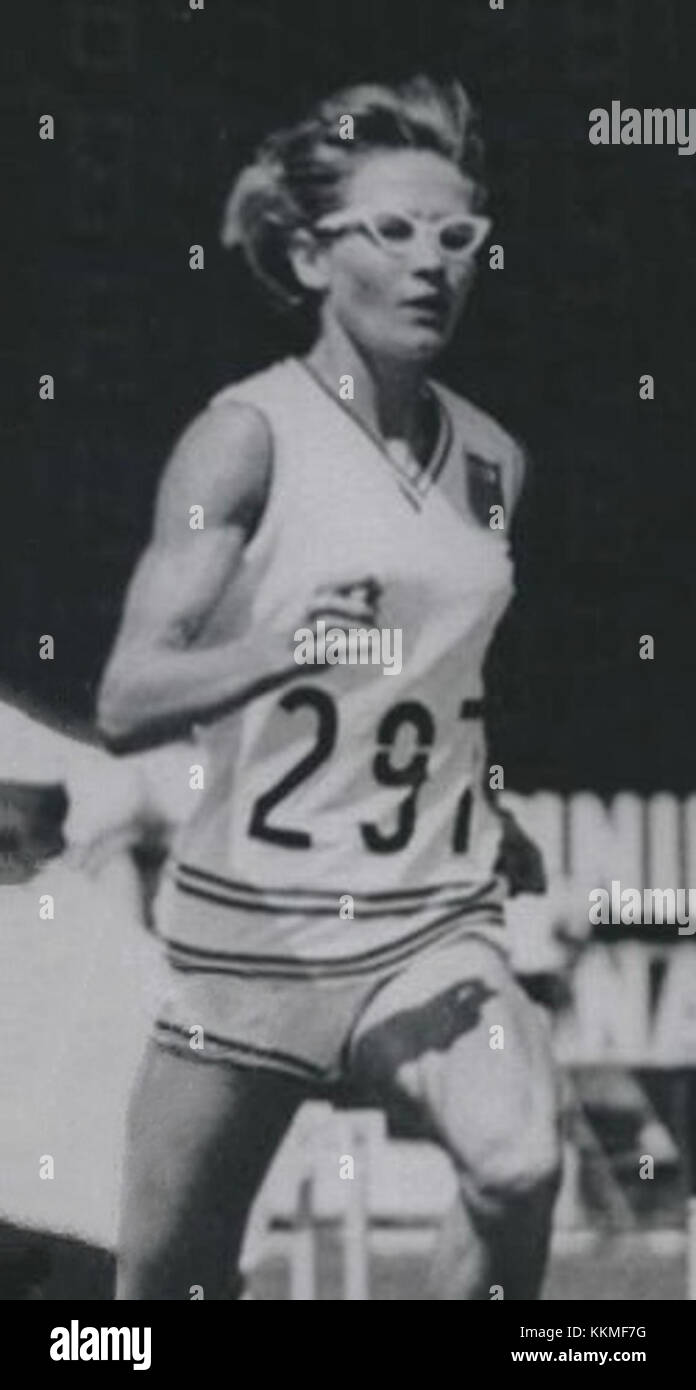 Doris Brown war eine bekannte US-amerikanische Athletin, die an Leichtathleten teilnahm, insbesondere bei Hürden. Ihre Leistungen in den 1960er Jahren trugen zur Förderung der Frauenathletik bei. Stockfoto