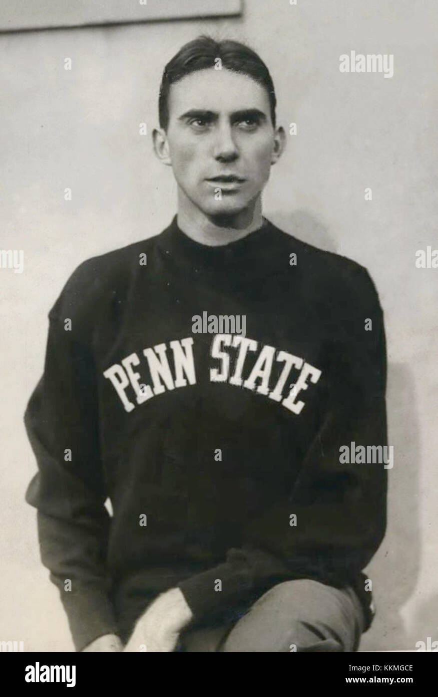 William Cox, geboren 1926, ist wahrscheinlich eine historische Figur, deren Leben oder Errungenschaften in der Geschichte des 20. Jahrhunderts eine Rolle gespielt haben könnten. Seine Beiträge könnten sich auf Politik, Kunst oder Sozialgeschichte beziehen. Stockfoto