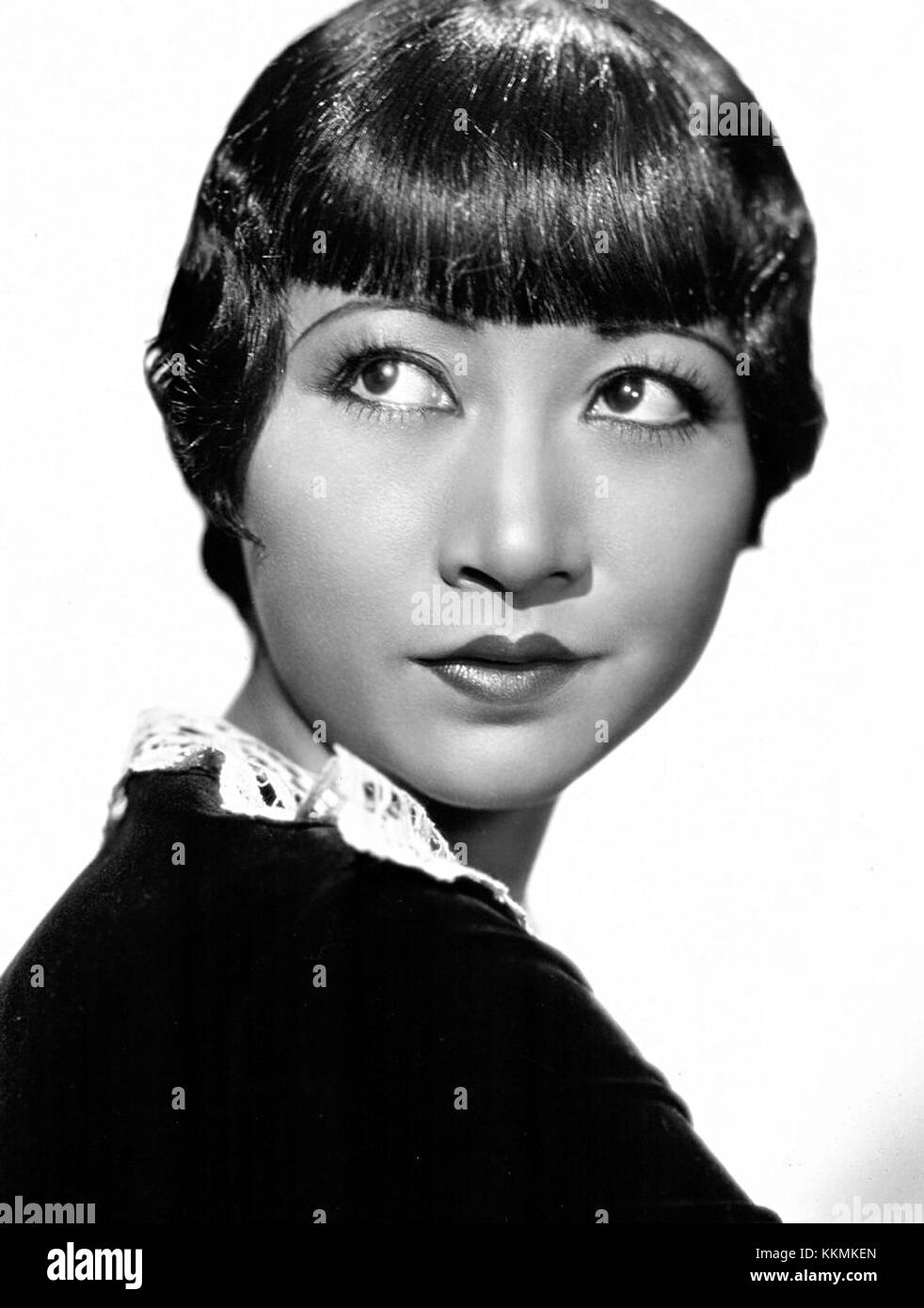 Anna May Wong war eine Pionierin der chinesisch-amerikanischen Schauspielerin, die für ihre Arbeit in frühen Hollywood-Filmen bekannt war. Sie war eine Vorreiterin für asiatische Darstellungen in der amerikanischen Filmindustrie. Stockfoto
