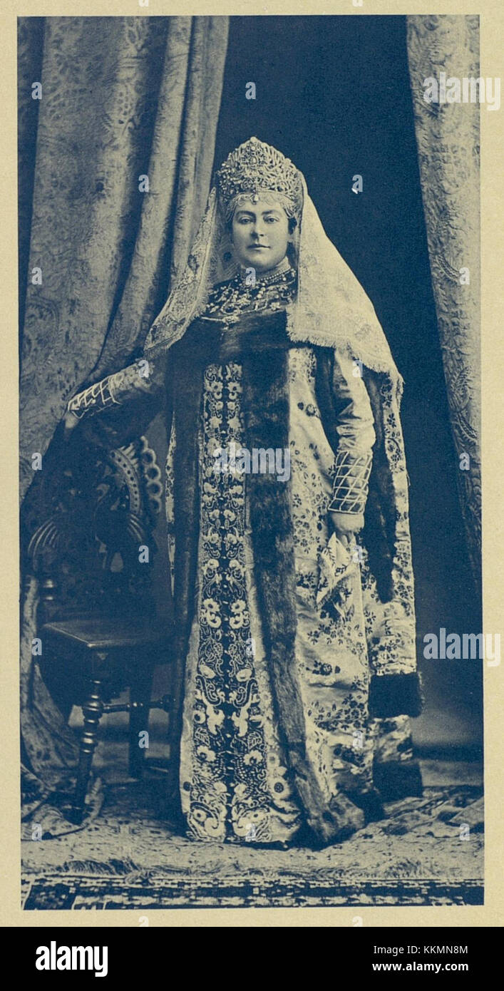 Der Ball 1903 wurde von Sofia IV. Veranstaltet. Grabbe war ein bedeutendes Ereignis im frühen 20. Jahrhundert, das die soziale und kulturelle Atmosphäre der damaligen Zeit widerspiegelte. Es wurde von namhaften Persönlichkeiten besucht und zeigte die Mode und soziale Dynamik der Ära. Stockfoto