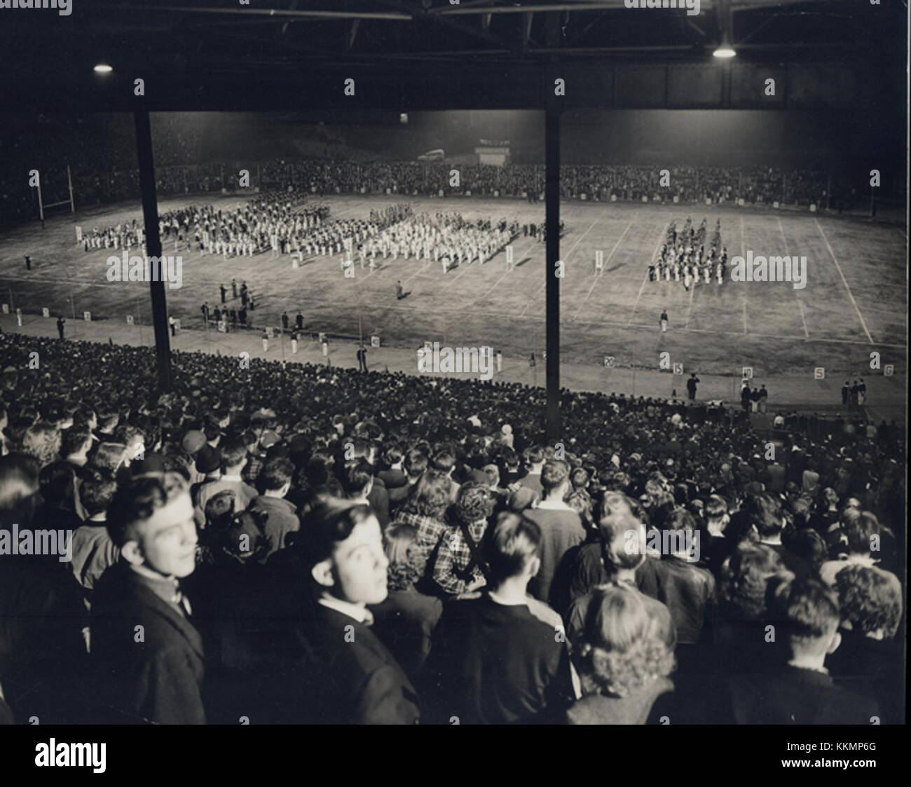 Das Multnomah Stadium in Portland, Oregon, war das Heimstadion verschiedener Fußballspiele, darunter Profi- und Collegesport. Sie nimmt einen bedeutenden Platz in der Geschichte des Sports in Portland ein. Stockfoto