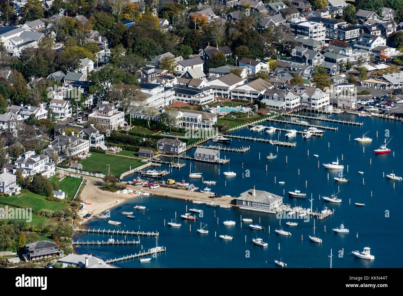 Luftaufnahme von Edgartown Hafen, Martha's Vineyard, Massachusetts, USA