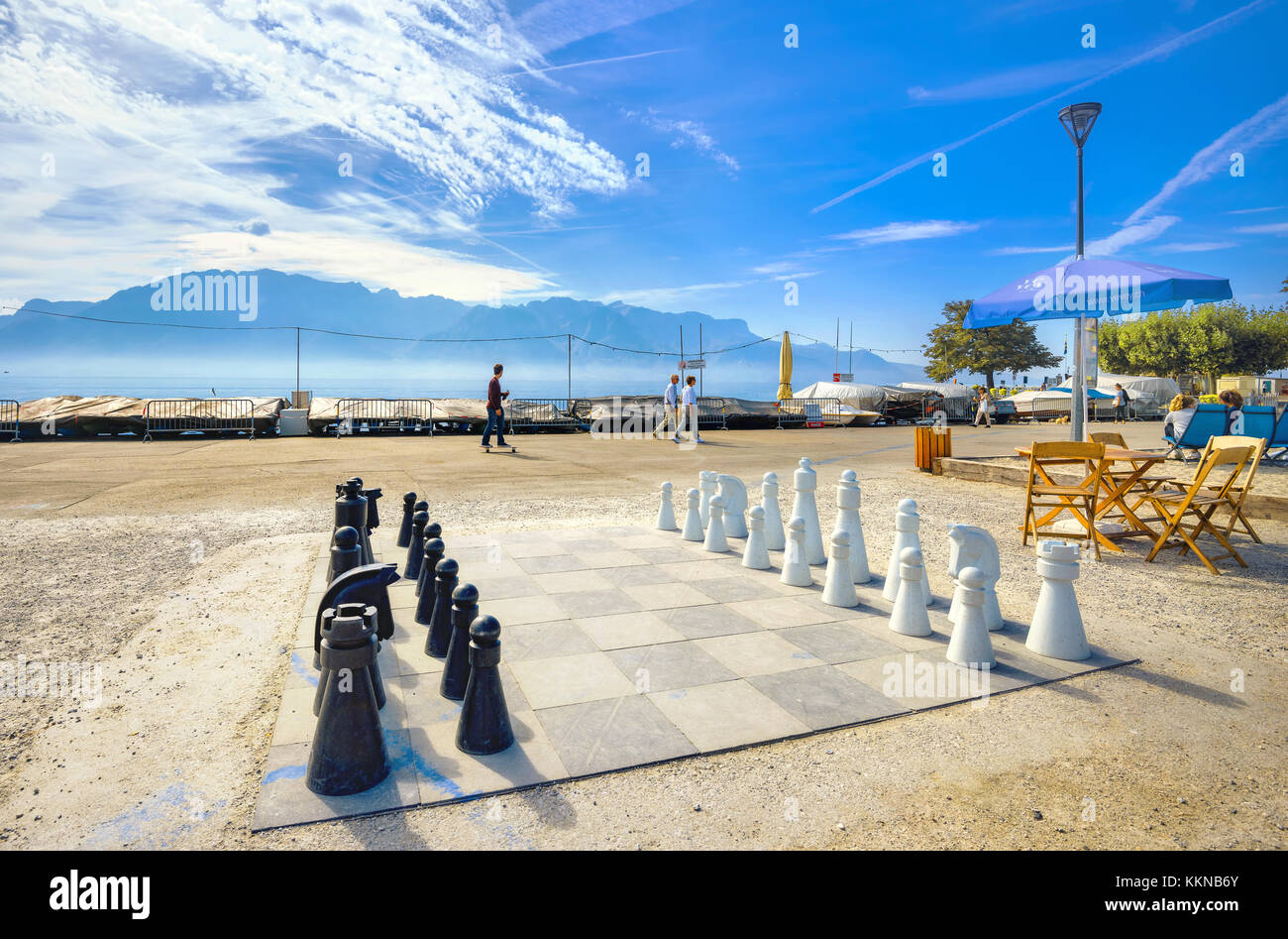 Landschaft mit Schach am Ufer des Genfer Sees. Vevey, Schweiz Stockfoto