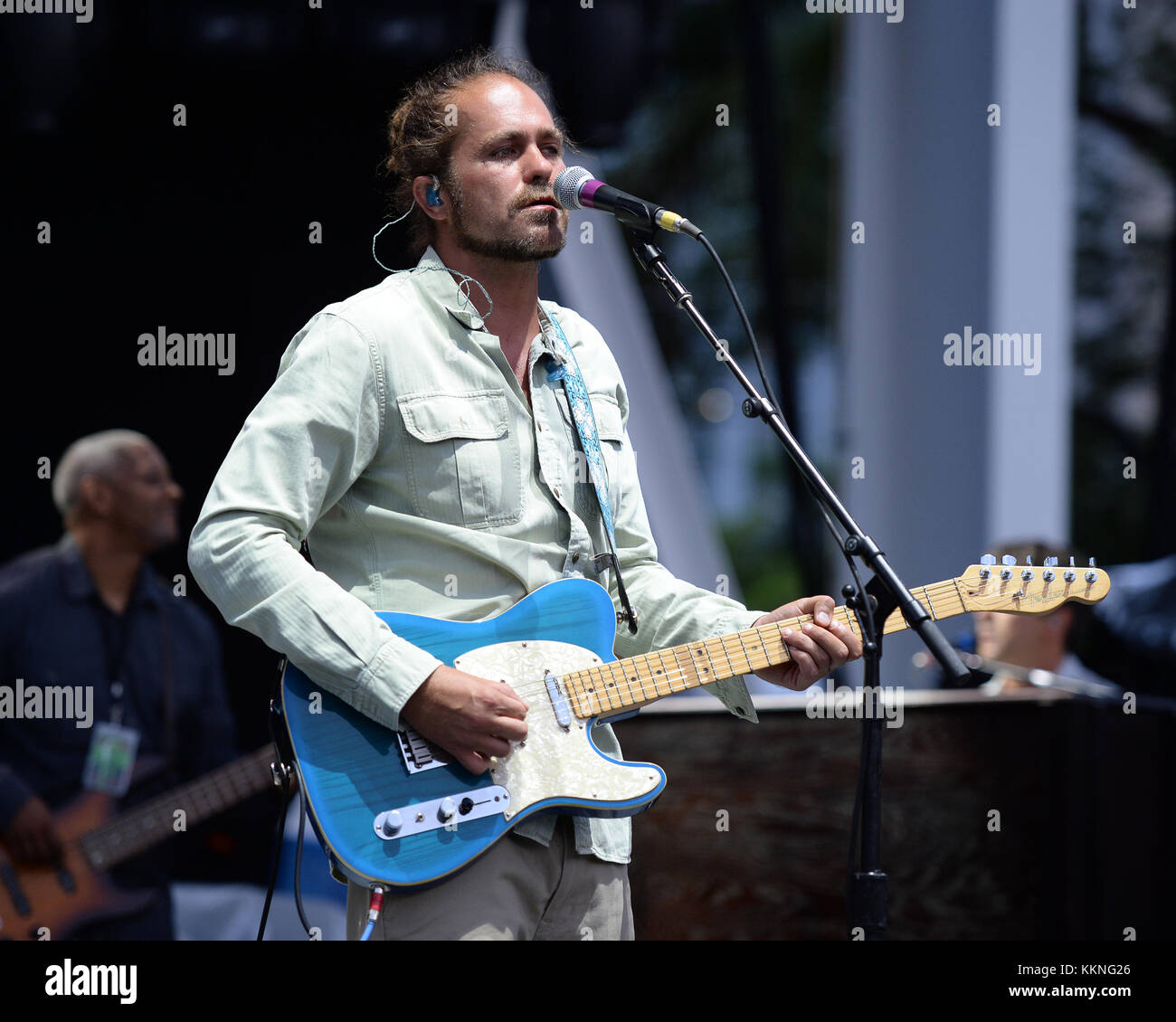 MIAMI FL - Juli 30: Clarence Greenwood der Citizen Cope führt bei Bayfront Park Amphitheater am 30. Juli 2015 in Miami, Florida. Personen: Clarence Greenwood Stockfoto