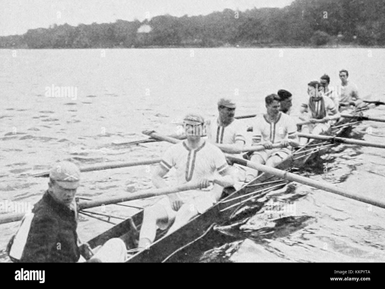 Das British Eights-Rennen 1912 war ein historisches Ereignis im Rudersport, das die Fähigkeiten der britischen Teams in diesem Sport unter Beweis stellte. Der Leander Club, einer der ältesten und renommiertesten Ruderclubs, nahm an diesem Wettbewerb Teil. Stockfoto