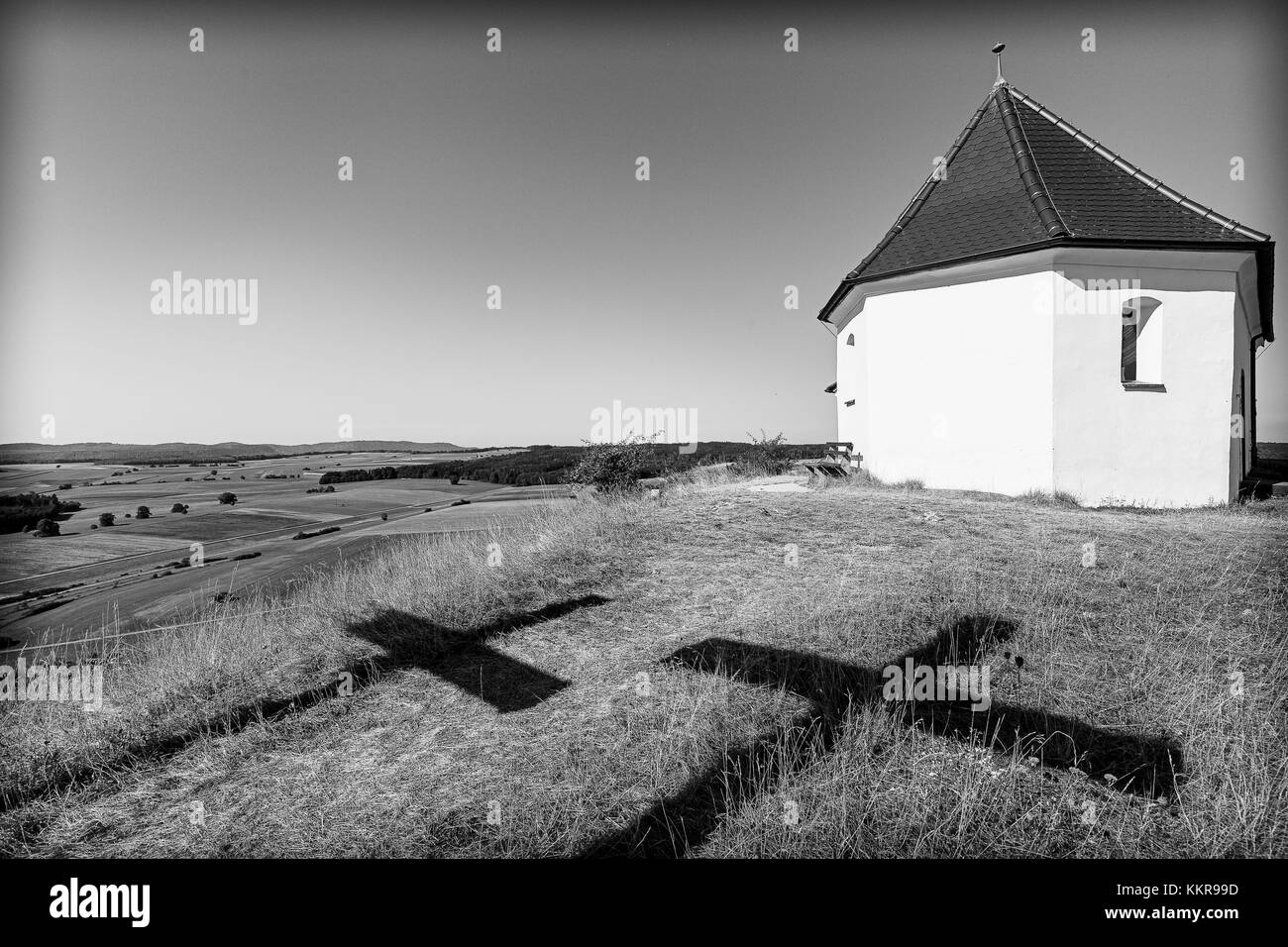 Eine kleine Kapelle auf dem Hügel Kornbuehl auf der Schwäbischen Alb Stockfoto