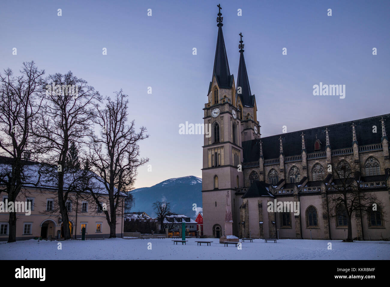 Österreich, Steiermark, Admont, Stift Admont, Außen, winter Stockfotografie  - Alamy