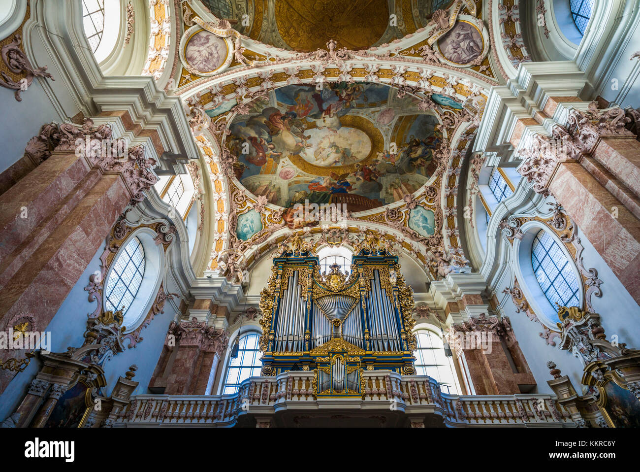 Innsbruck dom -Fotos und -Bildmaterial in hoher Auflösung – Alamy