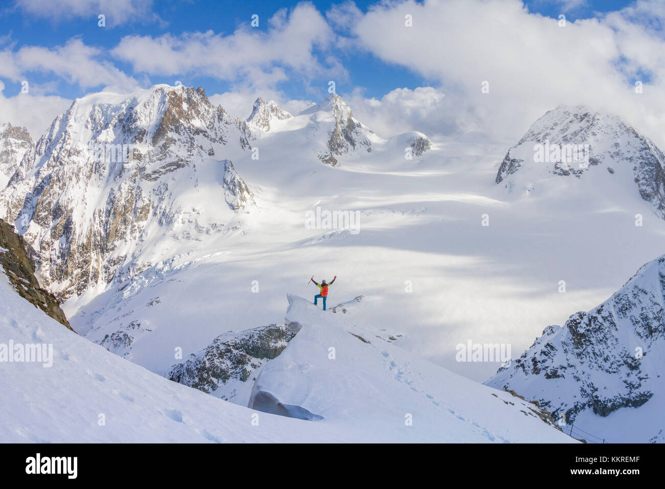 Ski mountaneer am Pointe-des-Vignetten, Schweiz Stockfoto