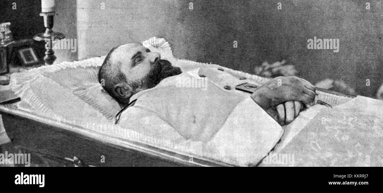 Das Todesbett des russischen Staatsmannes Pjotr Stolypin ist ein bedeutender historischer Moment. Stolypin war der russische Premierminister und wurde 1911 ermordet. Sein Tod hatte tiefgreifende politische Folgen während des späten Russischen Reiches. Stockfoto
