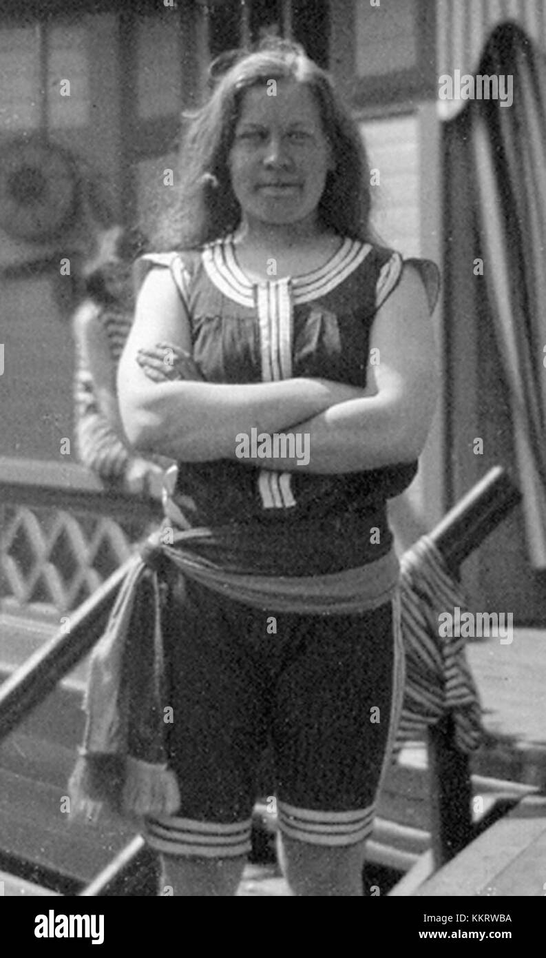 Elsa Regnell ist eine schwedische Athletin, die für ihre Zusammenarbeit mit dem Schwedischen Olympischen Komitee (SOK) bekannt ist. Sie hat zur sportlichen Leistung Schwedens auf der internationalen Bühne beigetragen. Stockfoto