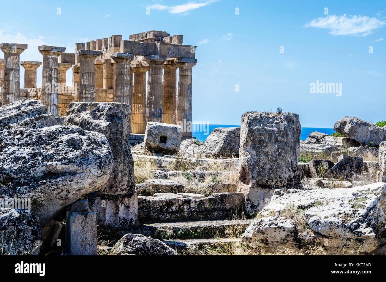 Mittelmeer Tempel und Reste von Gebäuden in den Ausgrabungsstätten von Selinunte Sizilien Stockfoto