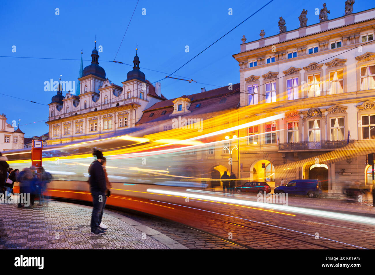 Rathaus genannt Malostranska beseda, Kaiserstejnsky Palast, Kleinseite Platz (UNESCO), Prag, Tschechische republik Stockfoto