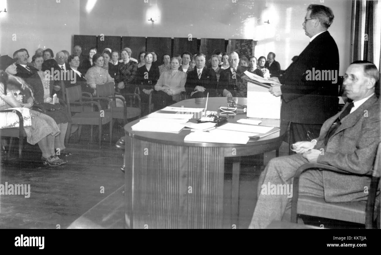 Dieses Foto zeigt die Jahrestagung des Landfrauenvereins in Falun, Schweden. Das Treffen ist eine bedeutende Veranstaltung für Frauen auf dem Land in Schweden, die sich mit den Themen Gemeinschaft, Landwirtschaft und soziales Leben befasst. Stockfoto