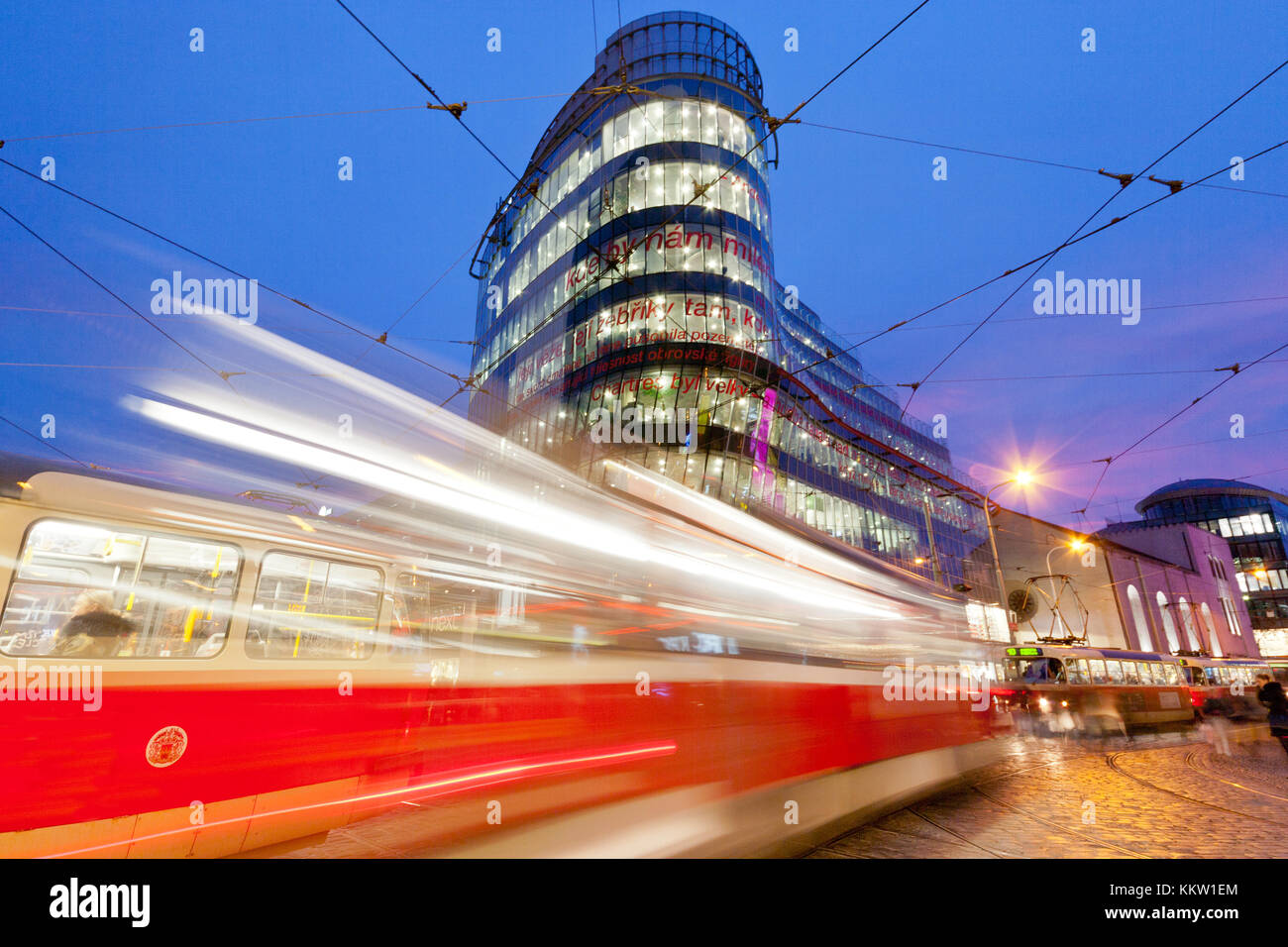 Zlaty Andel City/der Goldene Engel Prag, (Arch. Jean Nouvel), Smichov, Prag, Tschechische Republik Stockfoto