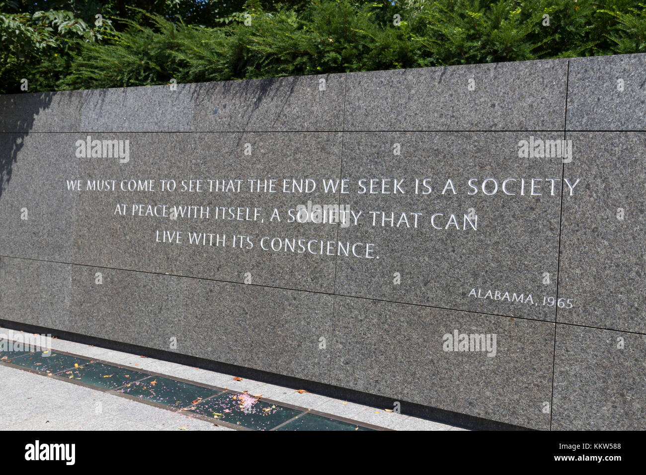 Martin Luther King Jr Zitat auf der Inschriftenwand, Martin Luther King Jr. Memorial, Washington DC, USA. Stockfoto