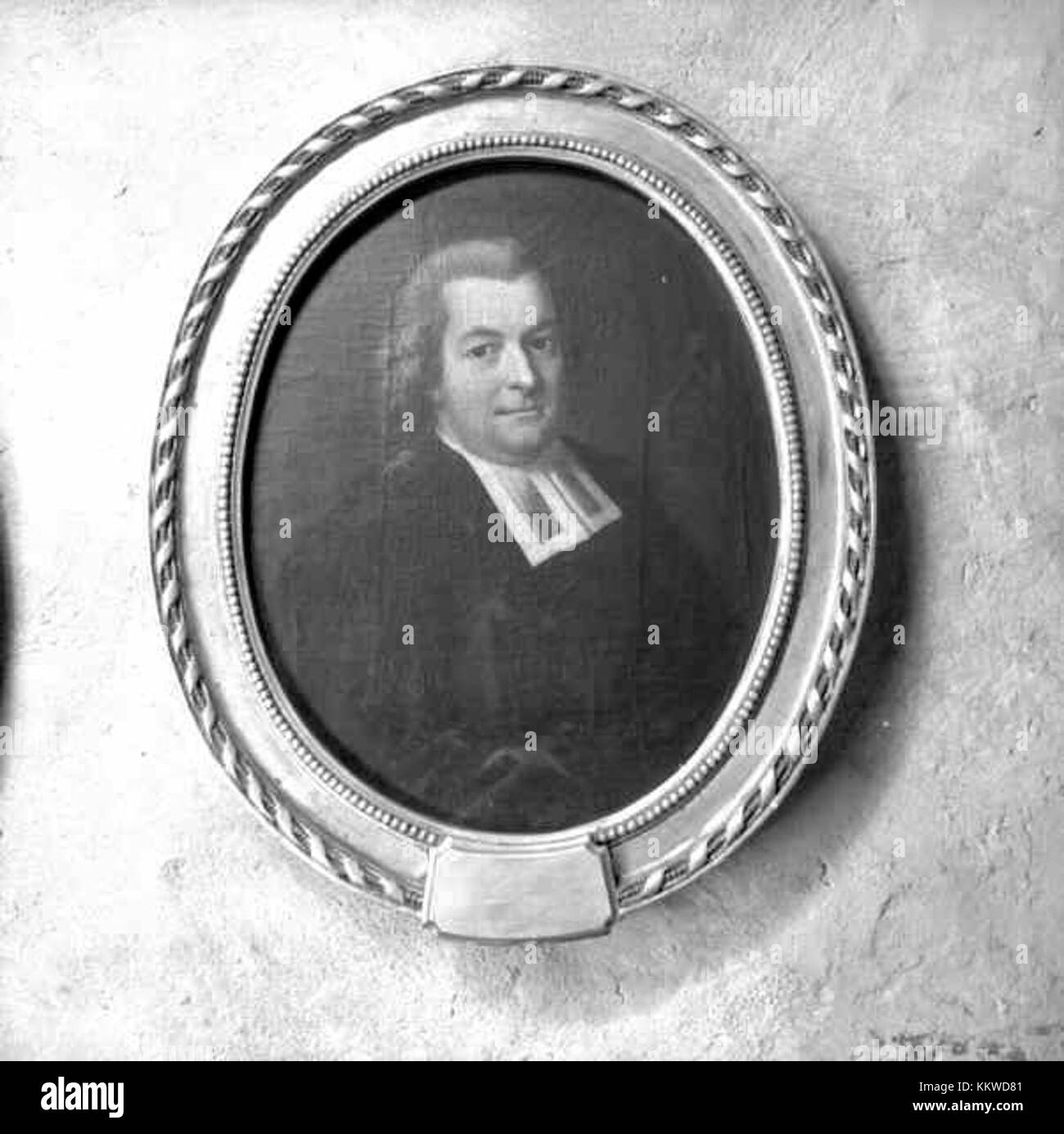 „Benkei Stealing the Glocke of Mii dera“ ist ein Holzschnitt von Utagawa Kuniyoshi aus dem Jahr 1845, der den legendären Kriegermönch Benkei zeigt, der versucht, eine Glocke aus dem Mii-dera-Tempel zu stehlen. Das Kunstwerk zeigt Kuniyoshis dynamische Komposition und lebendige Geschichten. Stockfoto