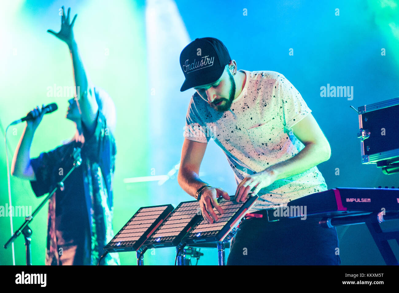 Bognor Regis, Großbritannien. Dezember 2017. Avec Sans spielt Electric Dreams Festival. Quelle: Ken Harrison/Alamy Live News Stockfoto