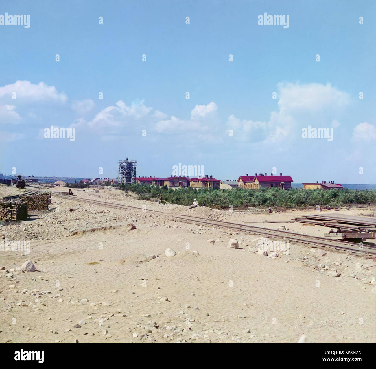 Die Murmansker Eisenbahn, die Petrosawodsk mit Murmansk verband, war eine wichtige Verkehrsverbindung in Russland während des frühen 20. Jahrhunderts. Dieses Foto aus dem Jahr 1916 spiegelt die damalige Infrastrukturentwicklung wider. Stockfoto