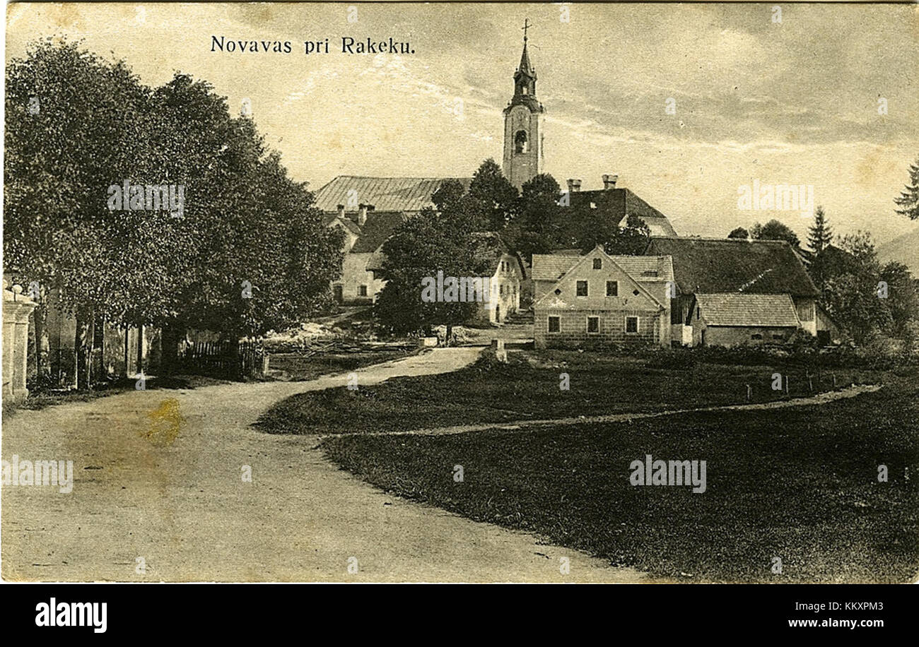 Razglednica Fare na Blokah ist eine Postkarte aus dem Jahr 1927, die die landschaftliche Schönheit der Region Blokah festlegt. Die Postkarte spiegelt die historische visuelle Kultur Sloweniens und seine Naturlandschaften wider. Stockfoto
