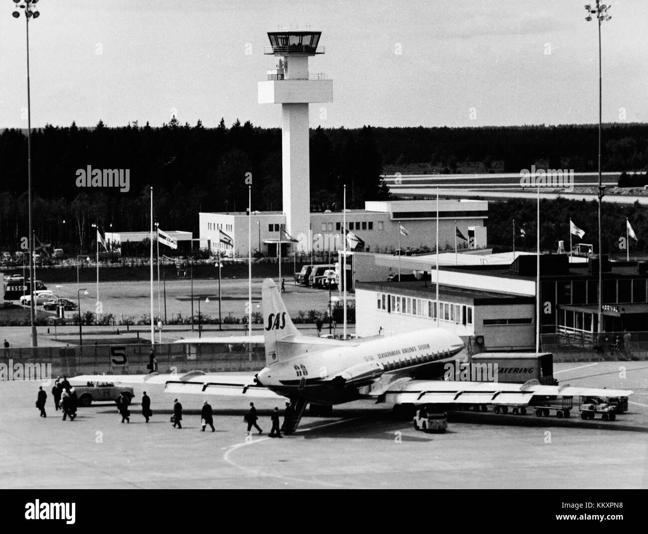 Der Flughafen Arlanda (ARN) ist der wichtigste internationale Flughafen, der Stockholm in Schweden bedient. Es ist ein wichtiger Verkehrsknotenpunkt in Skandinavien und bietet sowohl nationale als auch internationale Flüge. Stockfoto