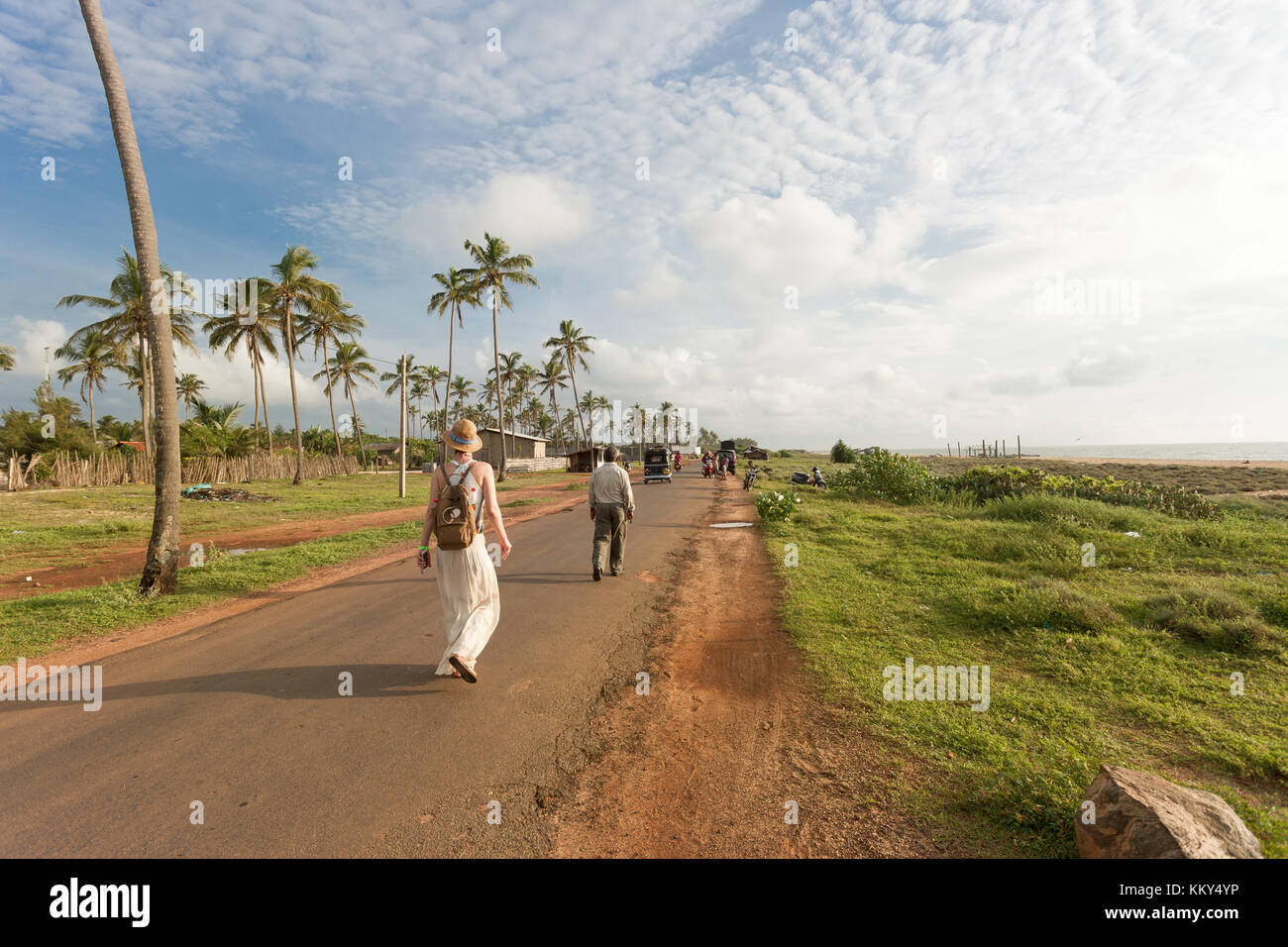 Wandern am Strand von toduwala, Sri Lanka, Asien Stockfoto