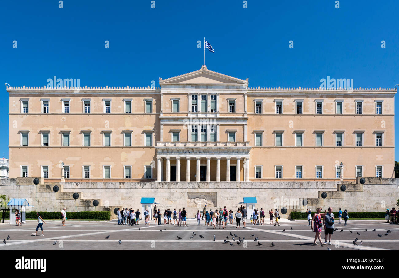 Das griechische Parlament Gebäude (alte königliche Palast) in den Syntagma-platz, Athen, Griechenland Stockfoto
