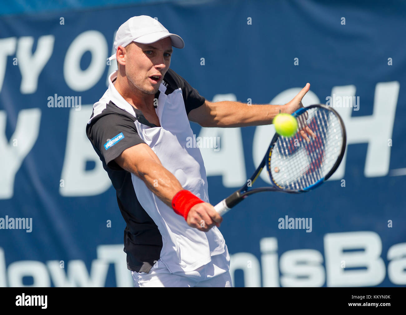 DELRAY BEACH, FL- FEBRUAR 23: Steve Darcis Tag 7 bei den 2017 Delray Beach Open ein ATP 250 Veranstaltung am Februar 23, 2017 in Delray Beach, Florida. Personen: Steve Darcis Übertragung Ref: MNC20 Stockfoto