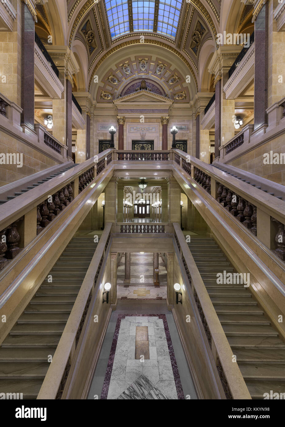 Flur innerhalb von Treppen an der Wisconsin State Capitol in Madison, Wisconsin Stockfoto