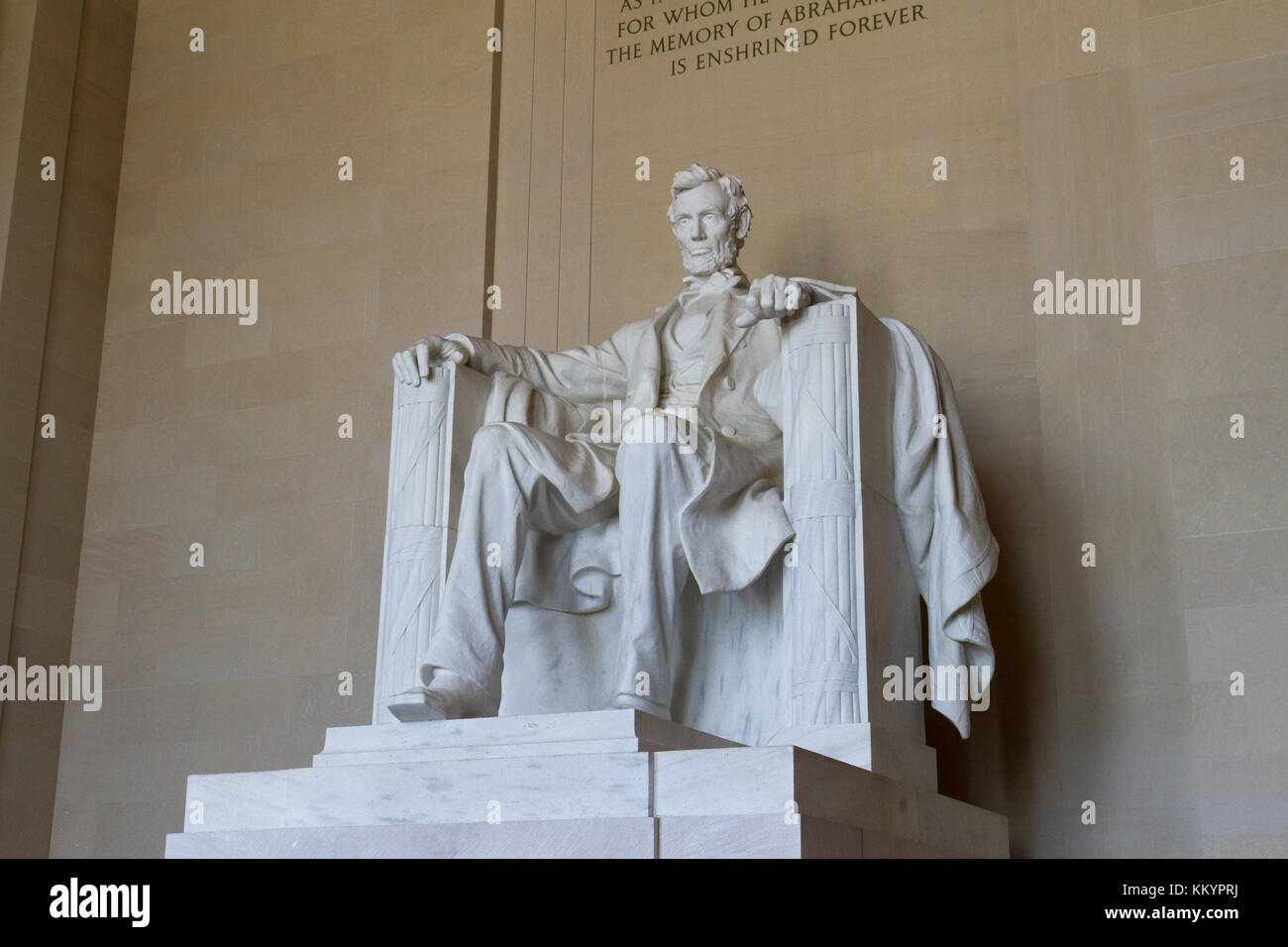 Einen direkten Blick auf die Statue von Abraham Lincoln im Lincoln Memorial, Washington DC, USA. Stockfoto