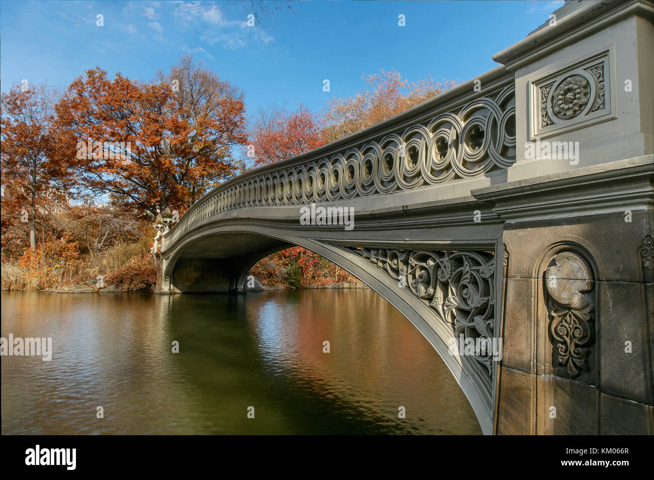 Bogen Brücke im Central Park, New York City. Stockfoto