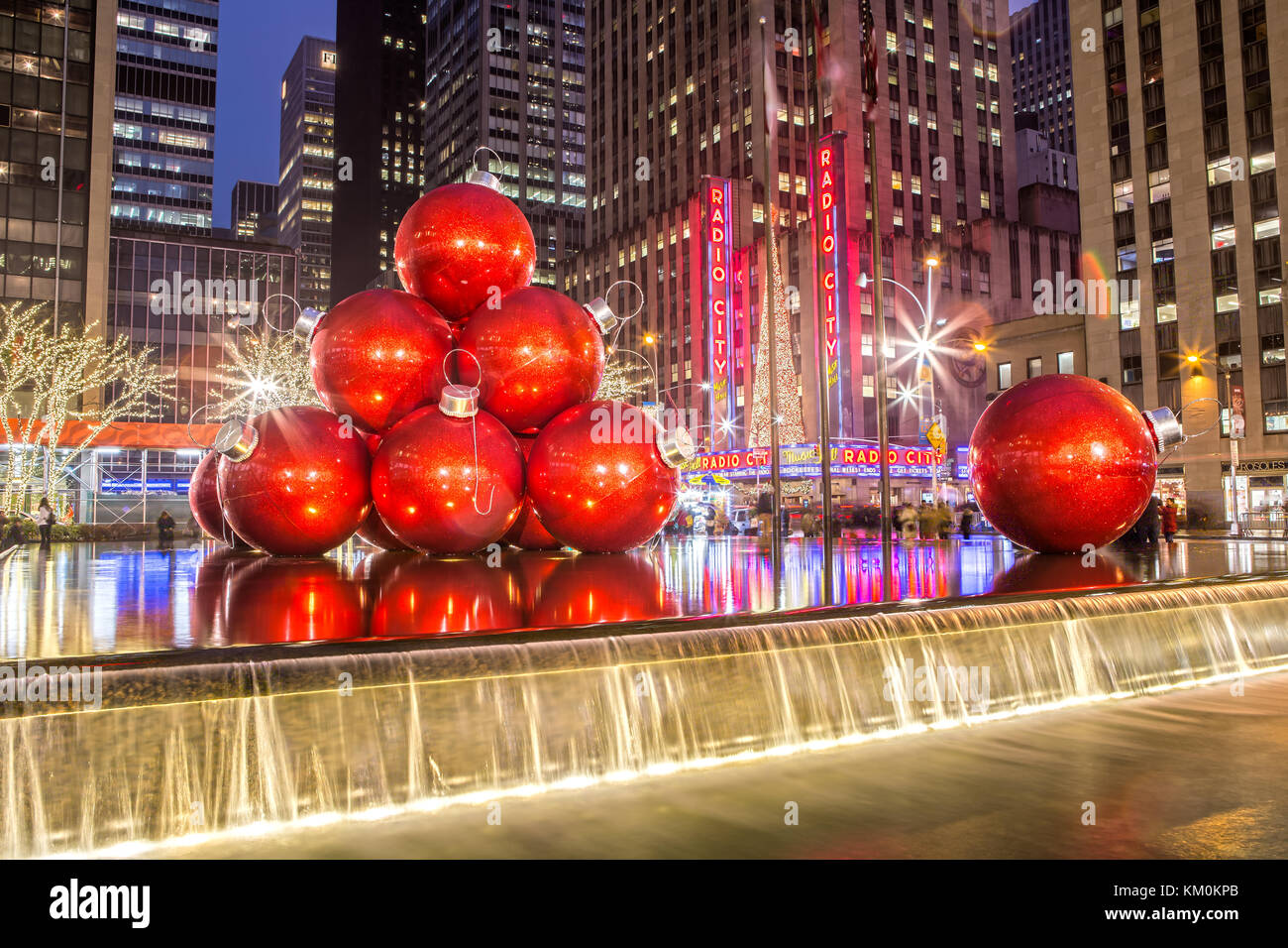 Weihnachtsdekoration in Midtown Manhattan New York City Stockfoto