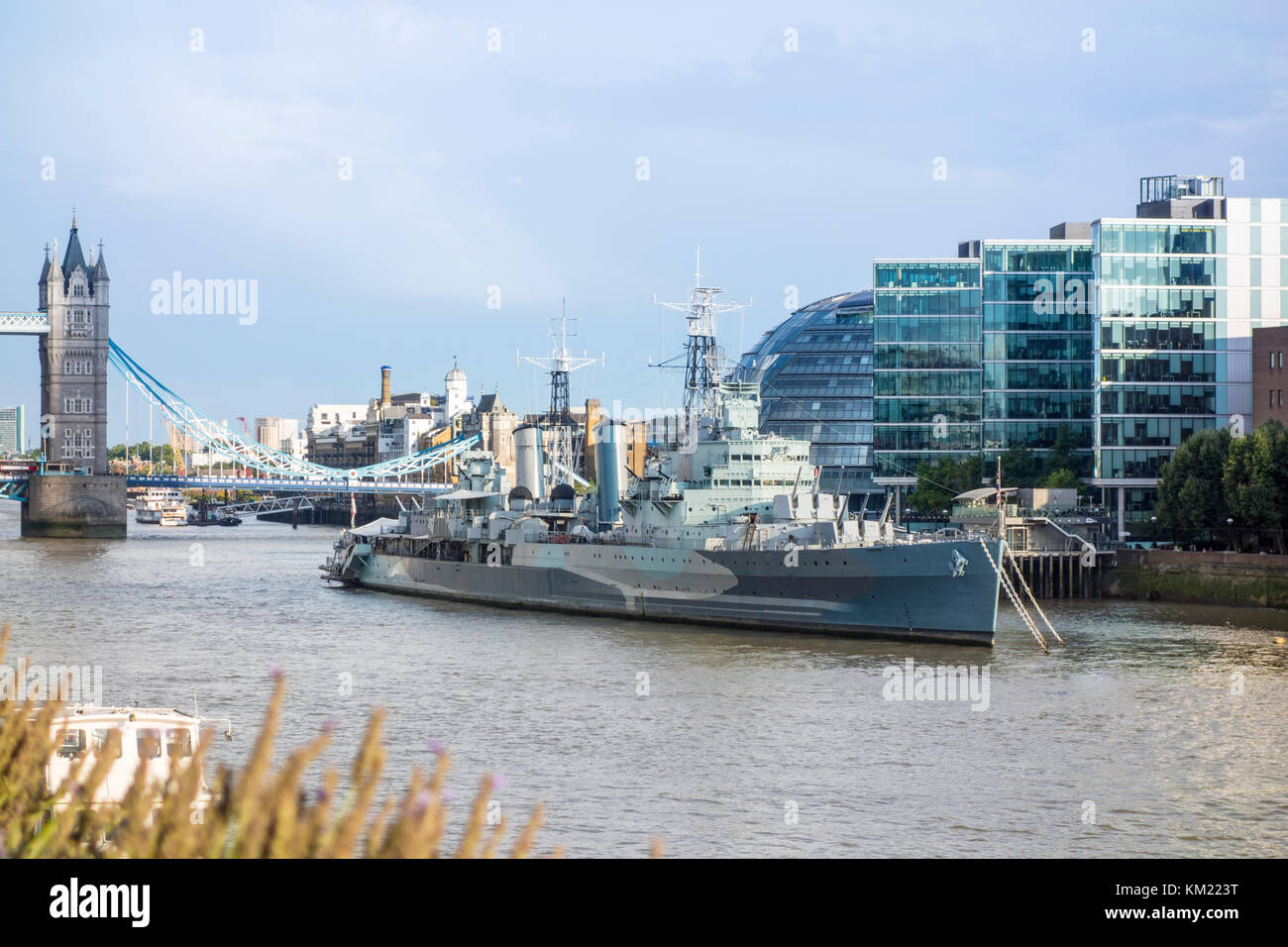 HMS Belfast WWII Kriegsschiff jetzt ein Museum auf der Themse, London, UK günstig Stockfoto