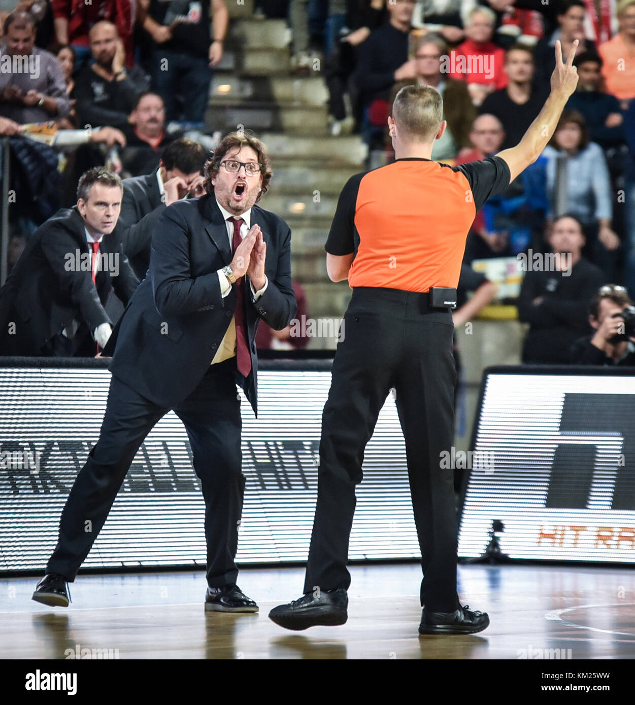 Deutschland, Nürnberg, Arena Nürnberger Versicherung, 15.11.2017, Basketball - EuroLeague - Brose Bamberg vs. FC Barcelona Lassa - im Bild:. Andrea Tr Stockfoto