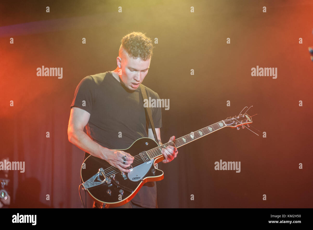 Bognor Regis, Großbritannien. Dezember 2017. April Towers spielen Electric Dreams Festival. Quelle: Ken Harrison/Alamy Live News Stockfoto