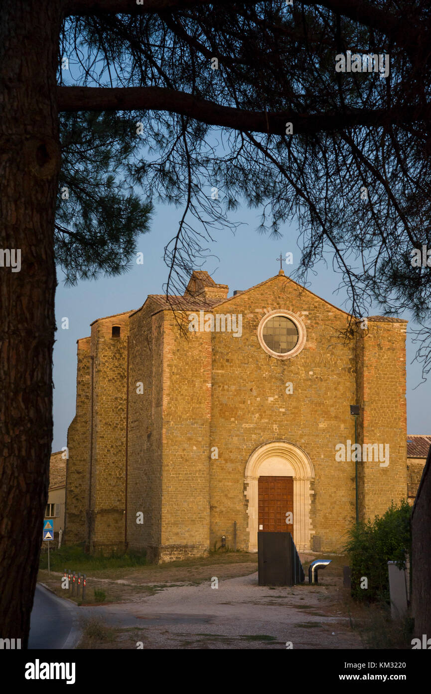 Italienische gotischen Chiesa di San Bevignate (Kirche San Bevignate) von Ritter Templer im Jahr 1256 gebaut und später von Ritter Johanniter in Perugia, possed Stockfoto
