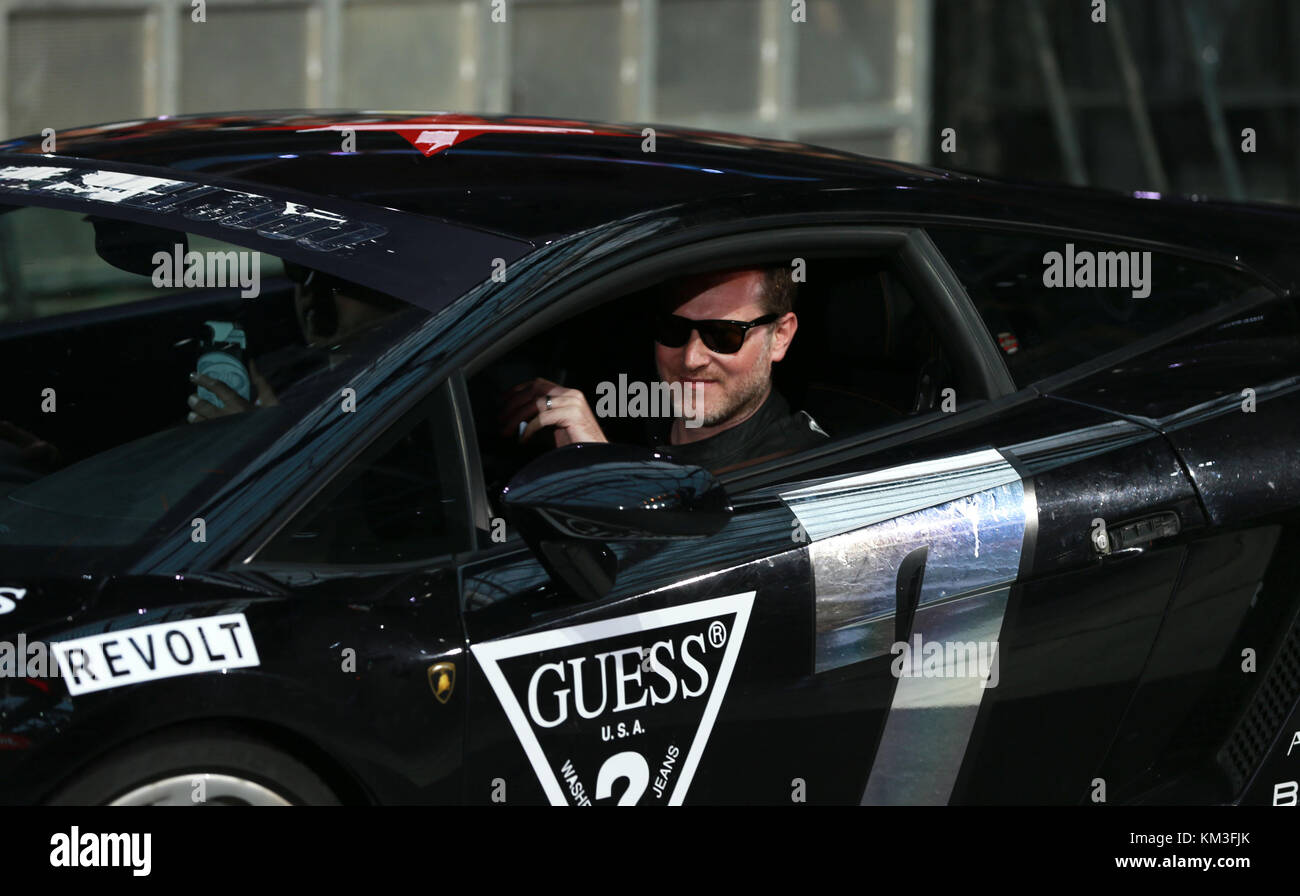 AMSTERDAM, NIEDERLANDE - 26. MAI: Maximillion Cooper nimmt am 26. Mai 2015 an der Gumball 3000-Veranstaltung Amsterdam Arena Teil. Leute: Maximillion Cooper Stockfoto