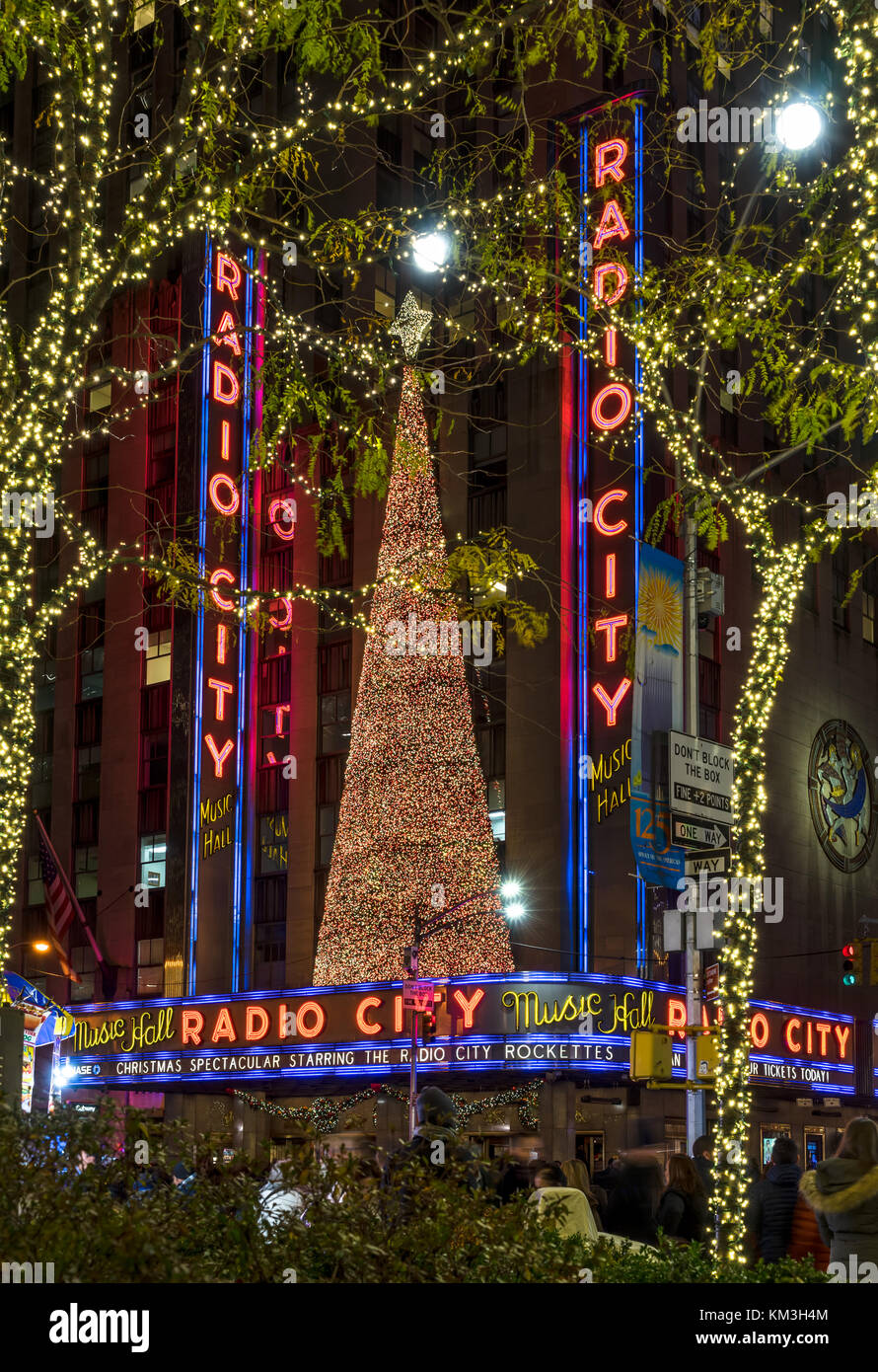 New York, NY USA - 26. November 2017. Weihnachtszeit in der New York City Radio City Music Hall Stockfoto