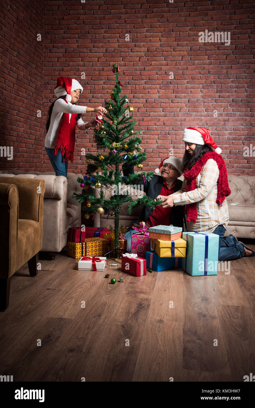Indien Weihnachtsdekoration Stockfotos Und Bilder Kaufen Alamy