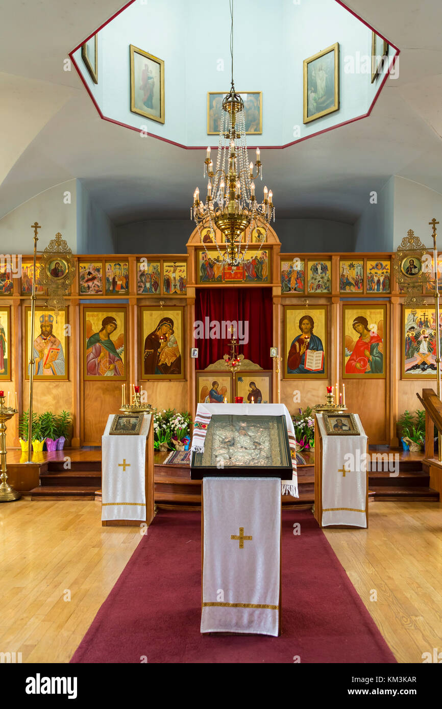 Innenraum der Heiligen Auferstehung Russisch-orthodoxe Kirche in Kodiak, Alaska, USA. Stockfoto