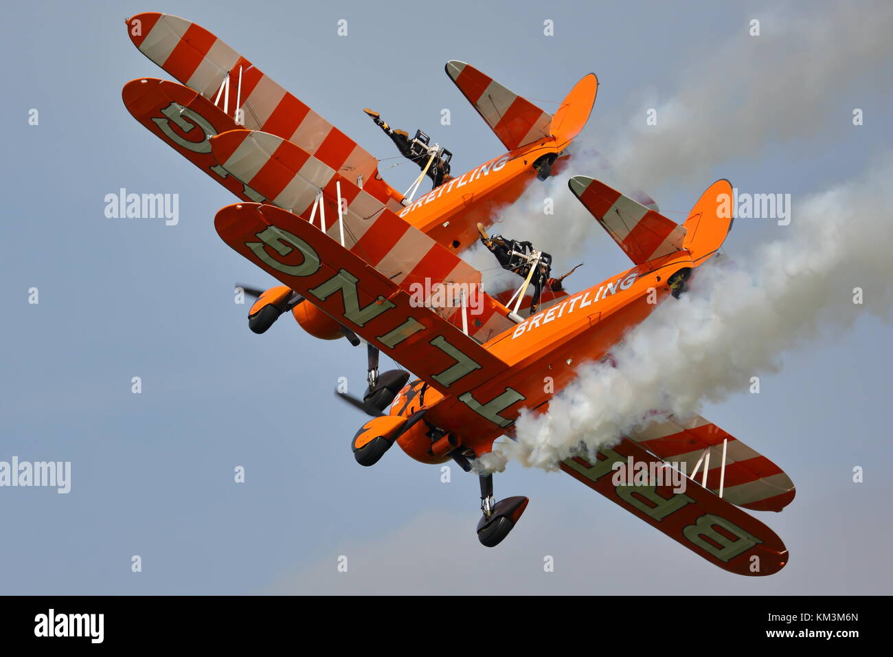 Breitling Wingwalkers mit ihren Boeing Stearmans auf der Abingdon Air Show 2014 Stockfoto