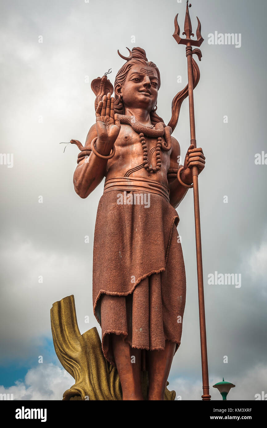 Riesige Statue der hinduistischen Gottheit Shiva an der Ganga Talao, Grand Bassin, Mauritius Stockfoto