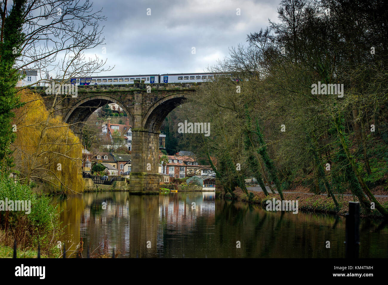 Das Dorf Knaresborough, North Yorkshire. Bild von Paul Heyes, Sonntag, den 03. Dezember 2017. Stockfoto