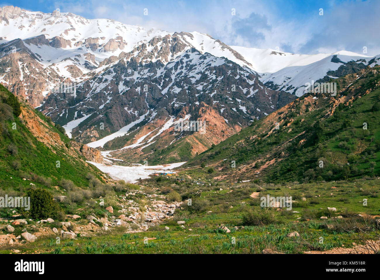 Chimgan Berge, Usbekistan, an einem sonnigen Tag Stockfoto