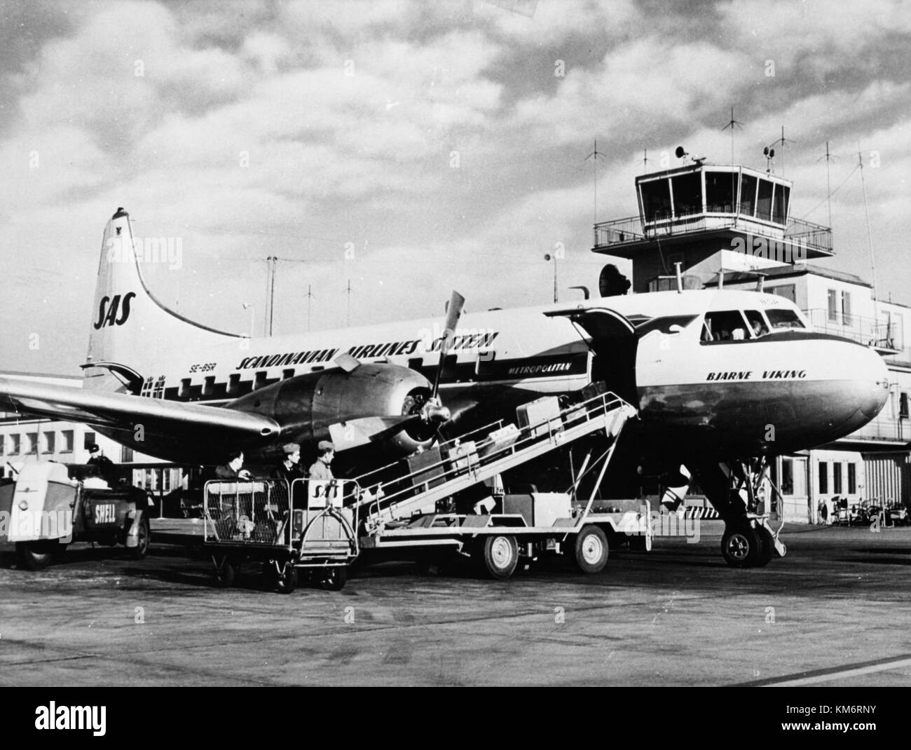 SAS Convair CV 440 Metropolitan, Bjarne Viking SE BSR am Flughafen Bromma Ende der 1950er Jahre Stockfoto